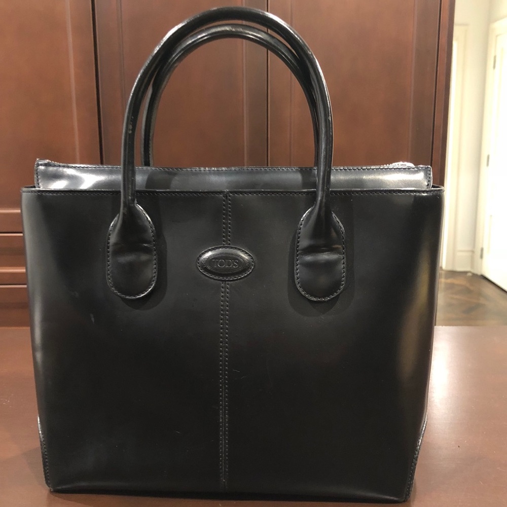Tod’s D Leather Tote Named After Princess Diana